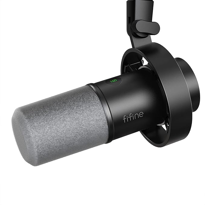 FIFINE AmpliTank K688W Studio XLR Dynamic Microphone, USB PC Podcast Mic