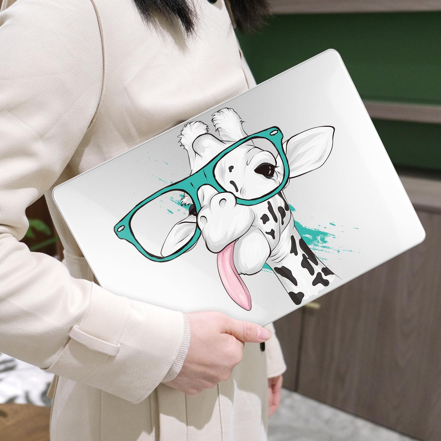 MEEgoodo for M5/M4/M3/M2 MacBook Air 15 inch Case 2026 2025 2024 2023, Case Fit Model (A3448/A3241/A3114/A2941) for MacBook Air 15.3 inch, Funny Giraffe