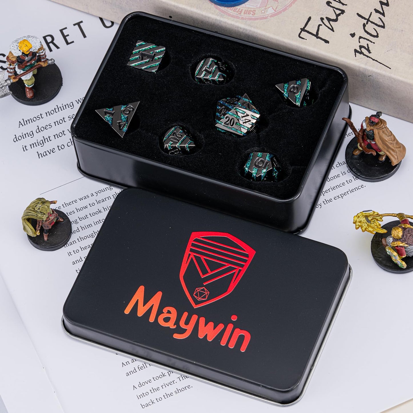 Maywin Metal Dice Set with Inlay Design, Heavy Zinc Alloy DND Dice for RPG & Tabletop Gaming