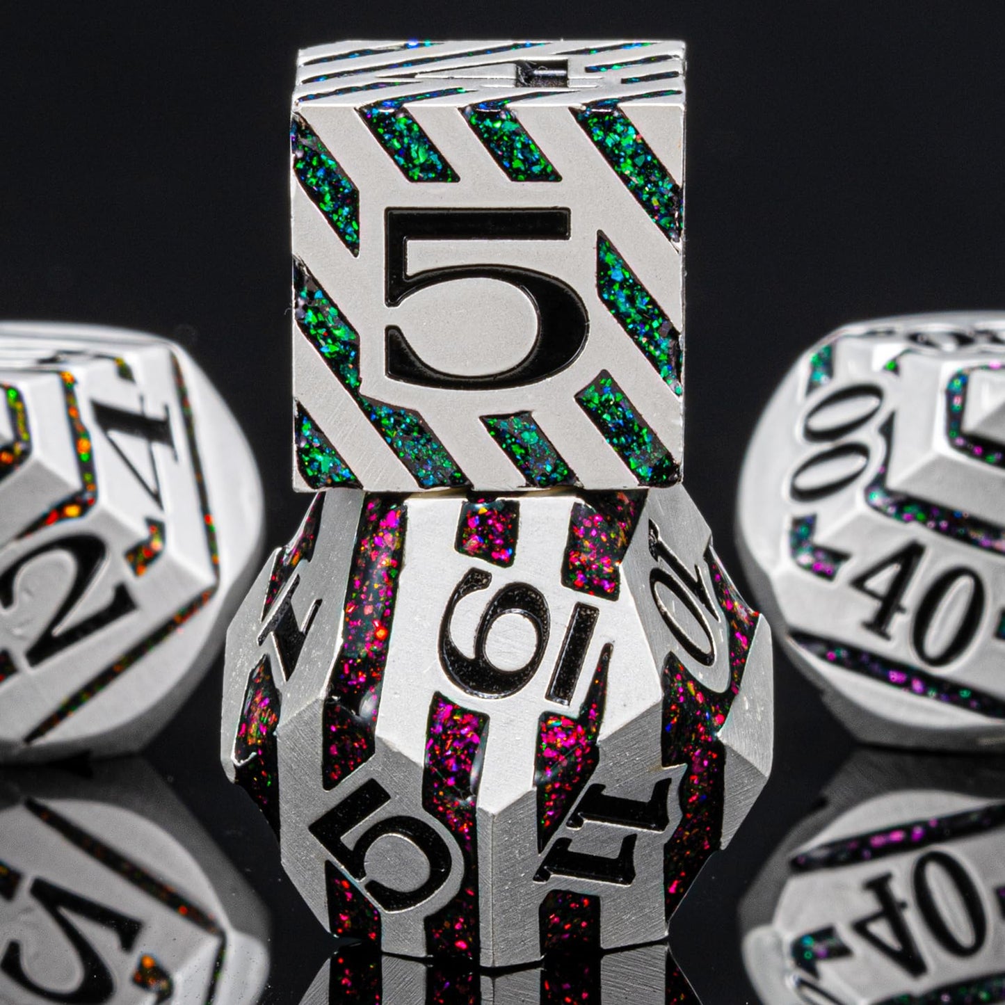Maywin Luxury Inlay Metal Dice Set, Heavy Zinc Alloy Dice with Decorative Inlay for DND & RPG Games