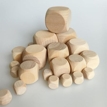 10 Pcs Wooden Dices, Round Corner Cube Dice 6 Sided Blank Dice DIY Graffiti Dices Crafts Toy Board Game Party Supplies Standard Game Dice (1.8cm)