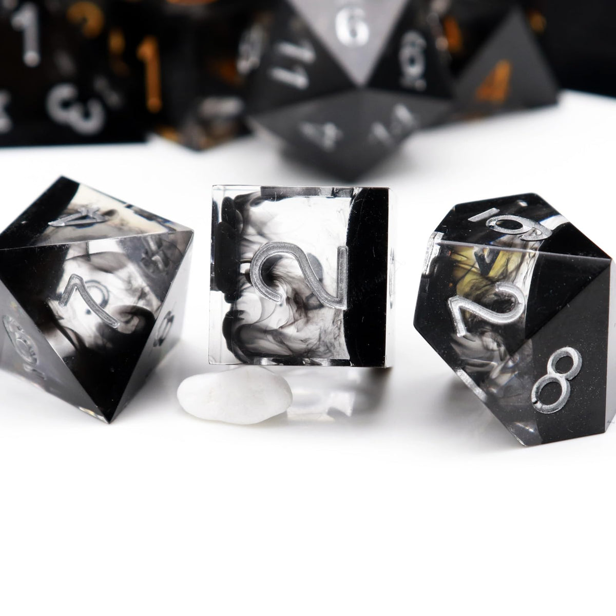 Haxtec Sharp Edge DND Dice Set, Iridescent Resin Polyhedral RPG Dice