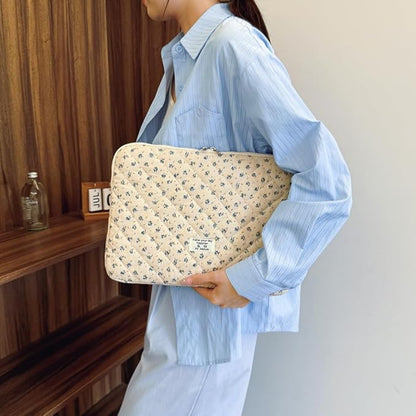 Puffy Laptop Sleeve 13 Inch Cute Quilted Laptop Protective Case Padded Floral Computer Sleeve for MacBook (A-Blue, 13 Inch)