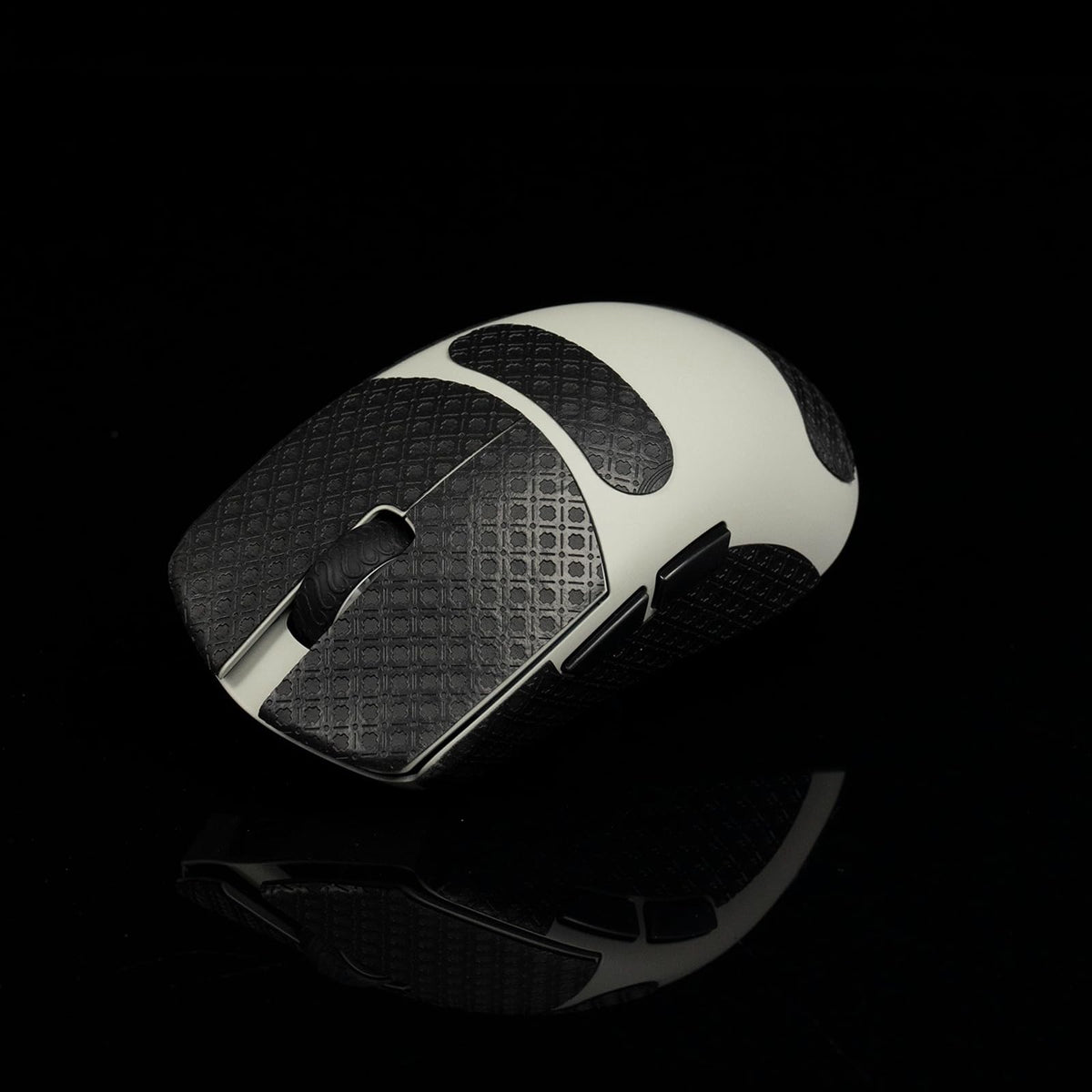 Hokeyio Grip Tape for Lamzu Atlantis Maya - Anti-Slip,Enhanced Control, Sweat Resistance,Improves FPS Gaming Grip & Mouse Protection [Pre-Cut] EVA White 0.5mm
