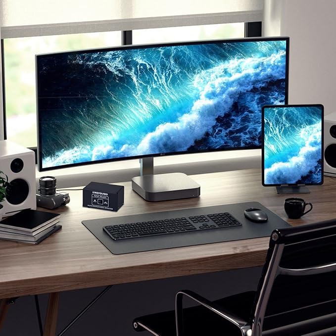 Audio Switcher 3.5mm 2 in 1 Out/1 in 2 Out A/B Switch Stereo Audio Splitter Box with No Distortion 3.5mm Jack for Switching Between Computer Speakers and Headphones