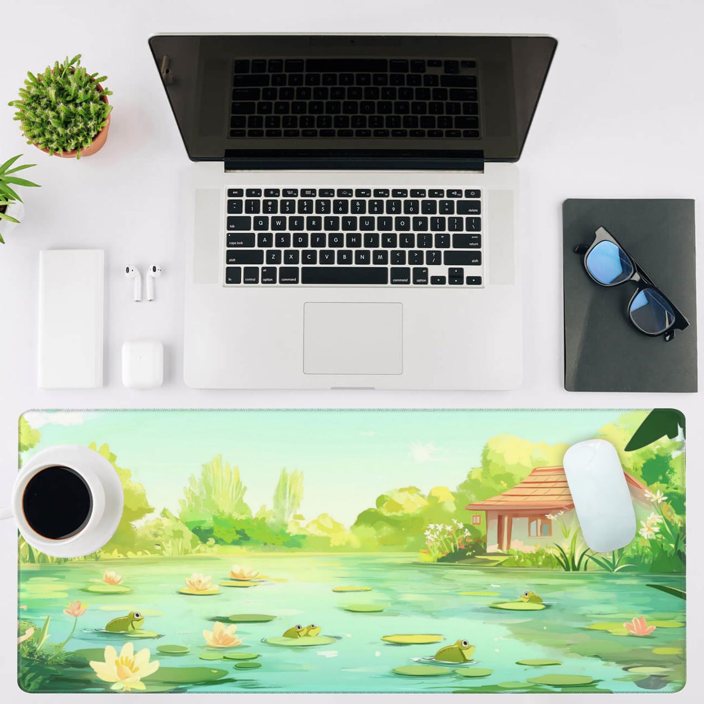 NIYLYNSYN Mouse Pad Large Frog in The Water Non-Slip Game Desk Mat with Stitched Edge Laptop Keyboard Desk Pad for Work Home Gaming (35.4 x 15.7 Inches)