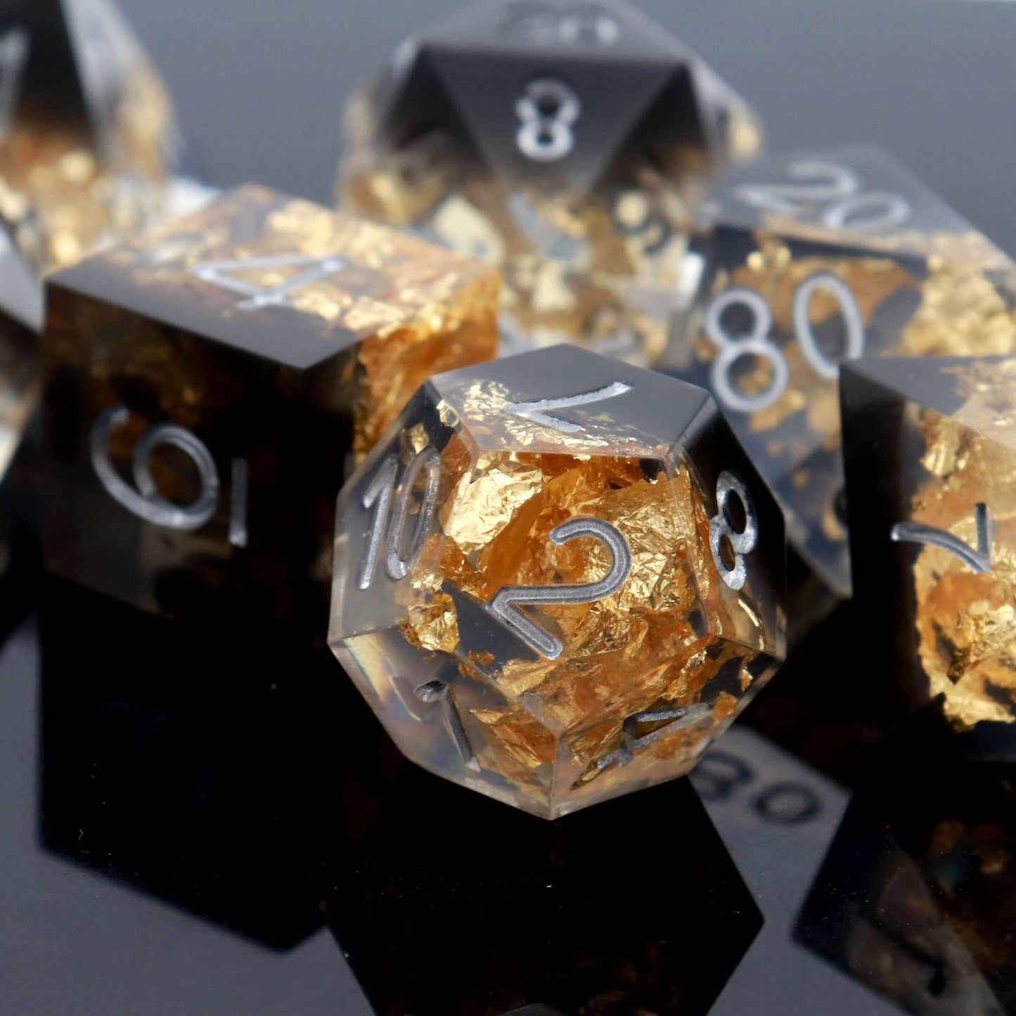 Haxtec Sharp Edge DND Dice Set, Gold Flakes Resin Polyhedral RPG Dice