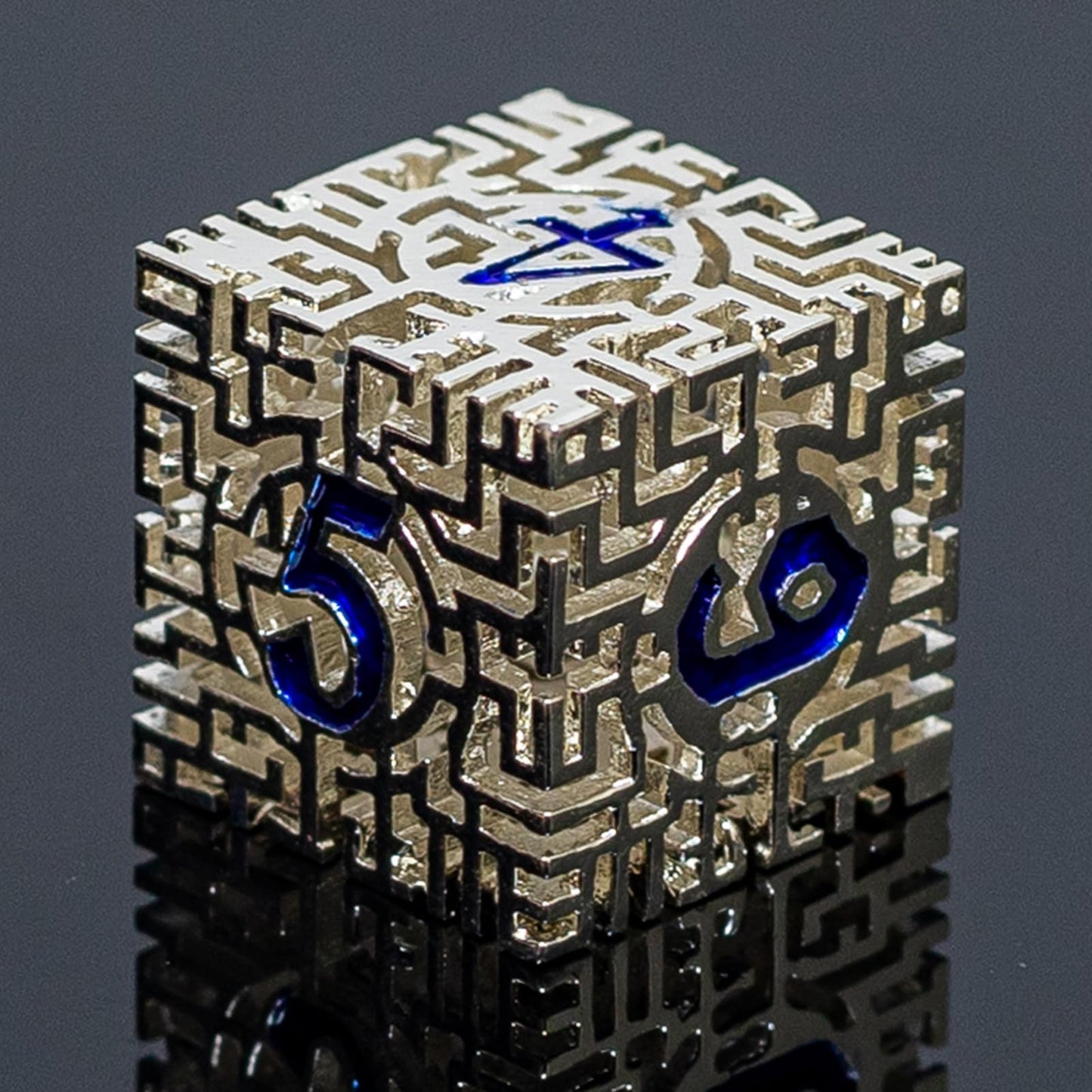 Rolledomain Metal Hollow DND Dice Set with A Gift Box, Silver Metallic Luster Maze Design, Ideal DND Dice Set for D&D DM and Players, Perfect for Dungeons and Dragons, MTG, COC Game Meetings (Cleric)