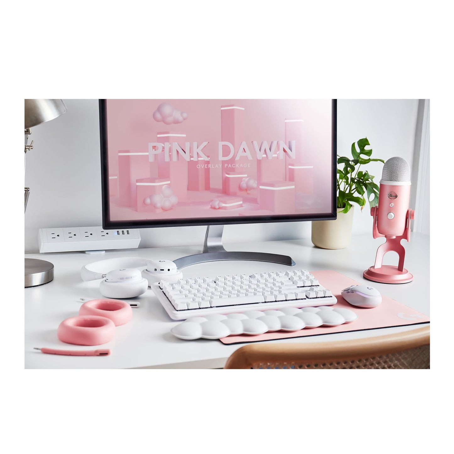 Logitech Creators Blue Yeti USB Microphone for Gaming, Streaming, Podcast, YouTube, Discord, PC, Studio Sound, Plug & Play-Dawn Pink