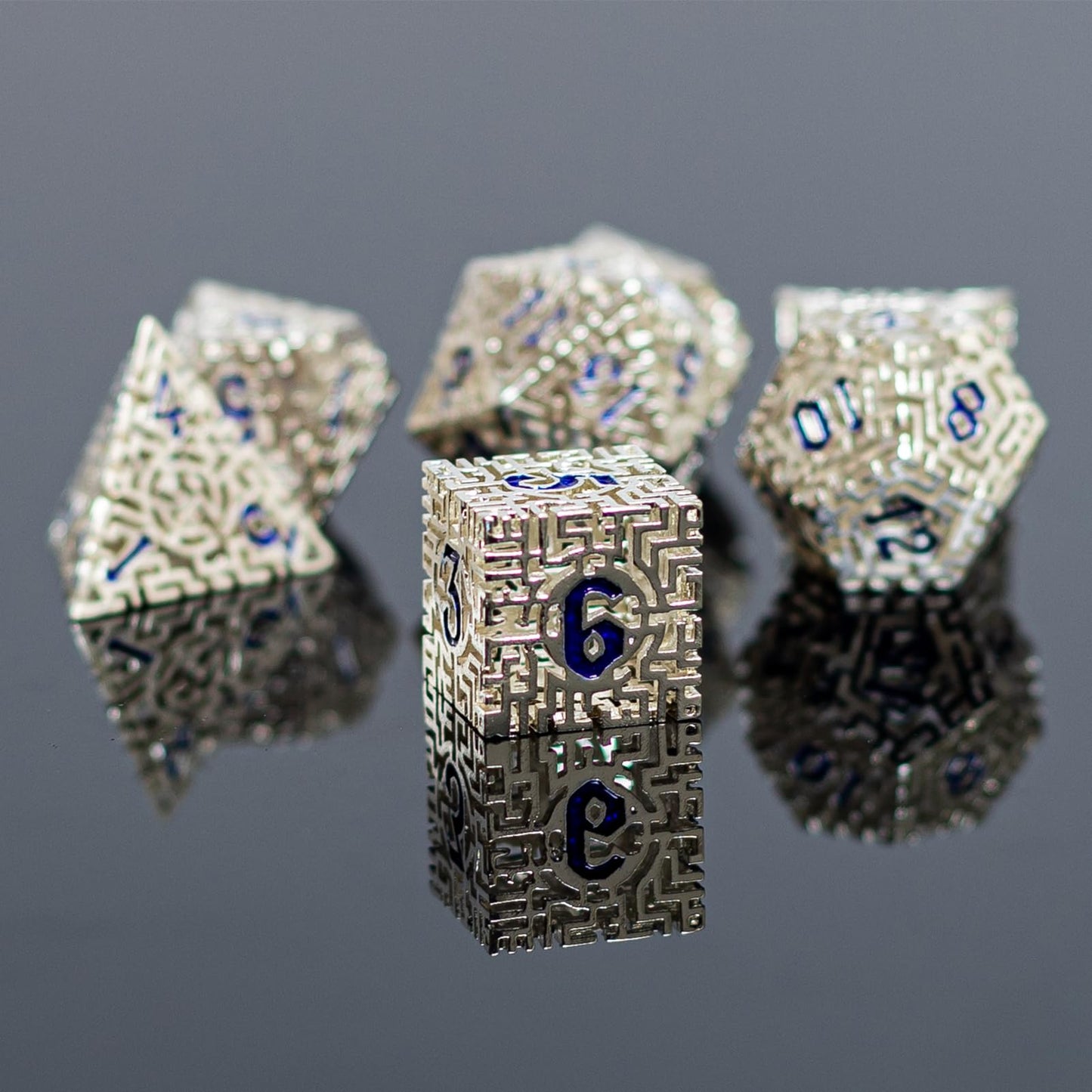 Rolledomain Metal Hollow DND Dice Set with A Gift Box, Silver Metallic Luster Maze Design, Ideal DND Dice Set for D&D DM and Players, Perfect for Dungeons and Dragons, MTG, COC Game Meetings (Cleric)