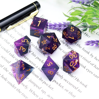 Haxtec Sharp Edge DND Dice Set, Gold Flakes Resin Polyhedral RPG Dice