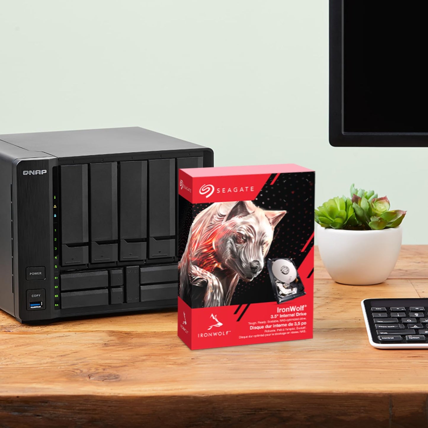 Seagate IronWolf 12TB, Interne Harde Schijf, voor NAS RAID, NAS, 3.5", SATA 6 GB/s, 7200 RPM, 265 MB cache, FFP, Data Rescue Service (ST12000VNZ008)