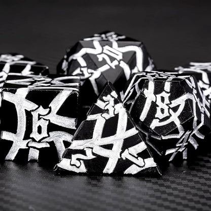 D&D Stripe Dice Set,Black Metal Dungeons and Dragons Dice Set with Box, Crack Polyhedral Dice for RPG Board Games (Matte Black Silver)