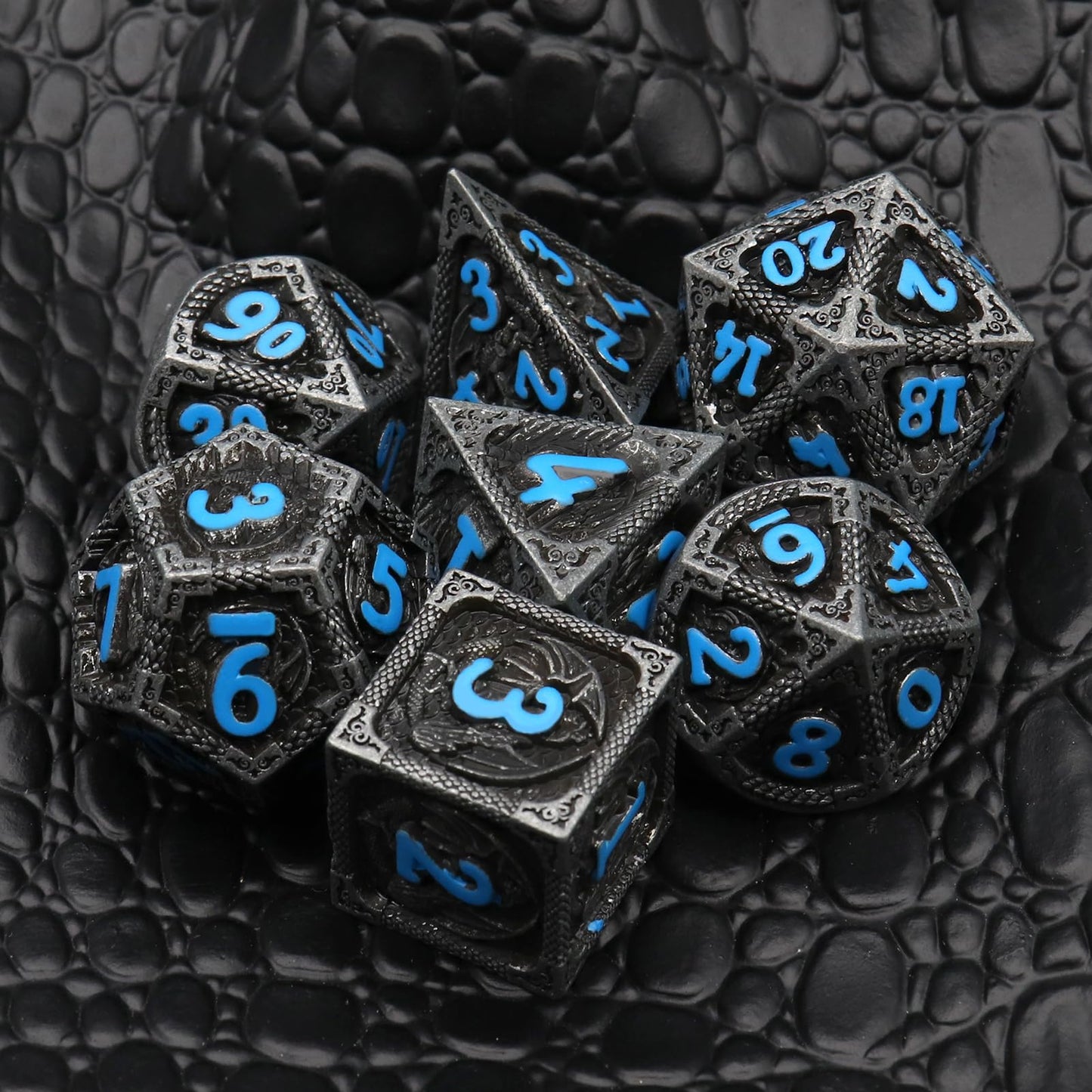 Haxtec Metal DND Dice Set, 7 Pcs Dragon Pattern Polyhedral Dice for RPG