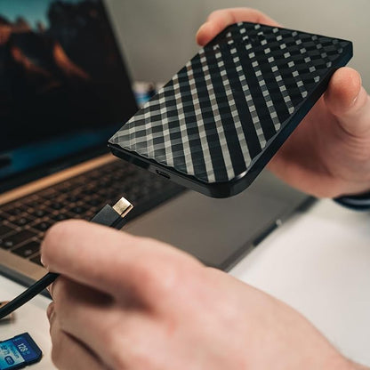 Verbatim 256GB Portable SSD External Hard Drive Store ‘n’ Go USB 3.2 Gen 1 USB-C Adapter Included - External Solid State Drive