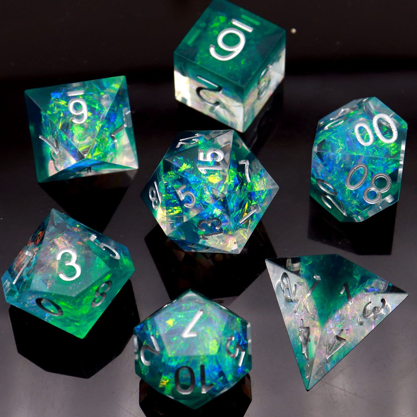 Haxtec Sharp Edge DND Dice Set, Iridecent Resin Polyhedral RPG Dice