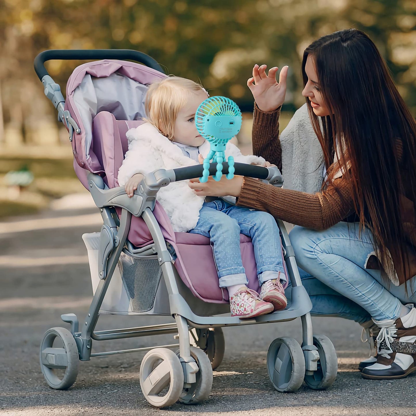 Portable Stroller Fan Personal rechargeable USB Fans With 5200mAh 3 Speeds Battery Small Baby Car Seat Mini Handheld Clip On Fan for Pram Crib Bike Treadmill Outdoor Camping Travel and Student Desk