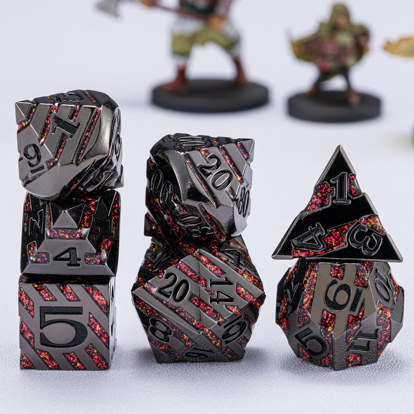 Maywin Decorative Inlay Metal Dice Set 7pcs, Heavy Metal RPG Dice for DND Players and Collectors