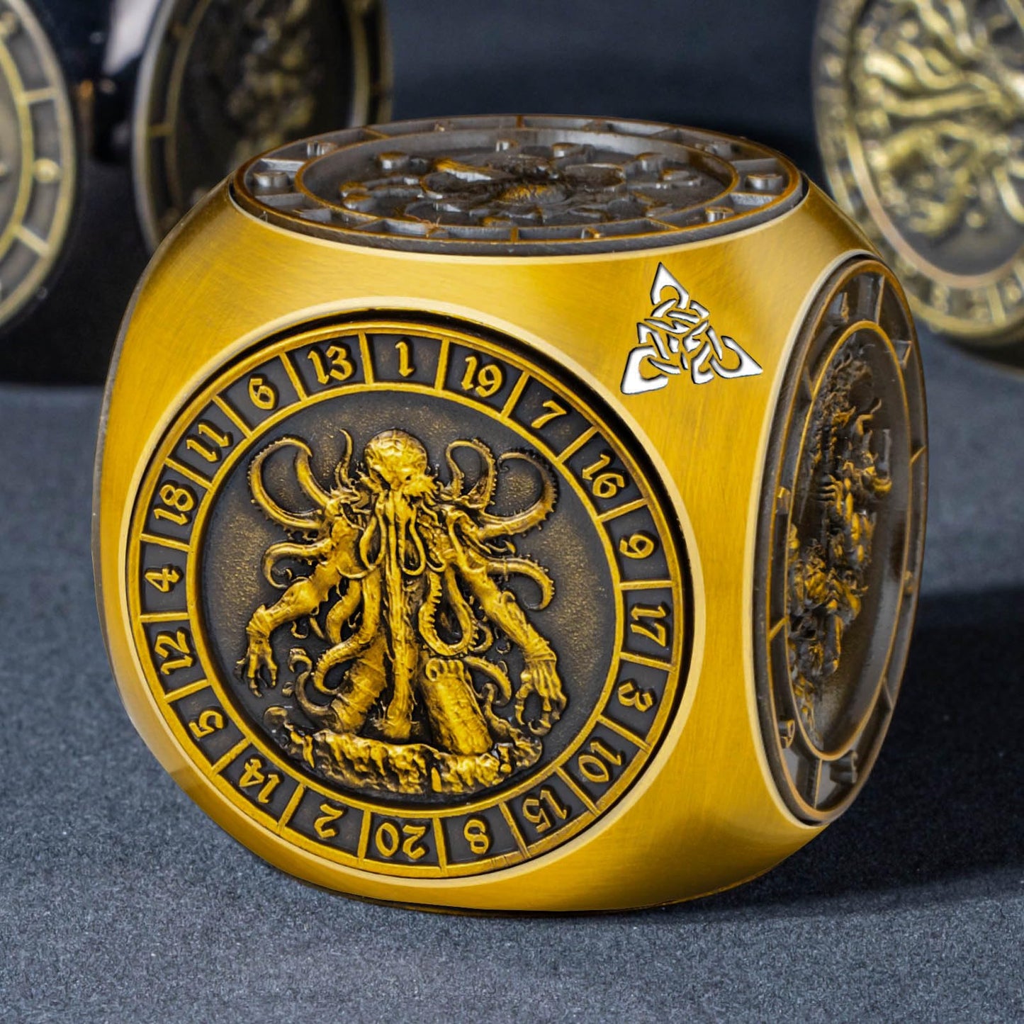 Roycevon 7 in 1 Unique Spinner DND Dice Set D&D, Metal D and D Dice with Gift Box, Dungeons Dragons Role Playing Dice, Gold