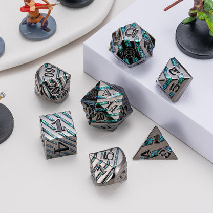 Maywin Metal Dice Set with Inlay Design, Heavy Zinc Alloy DND Dice for RPG & Tabletop Gaming