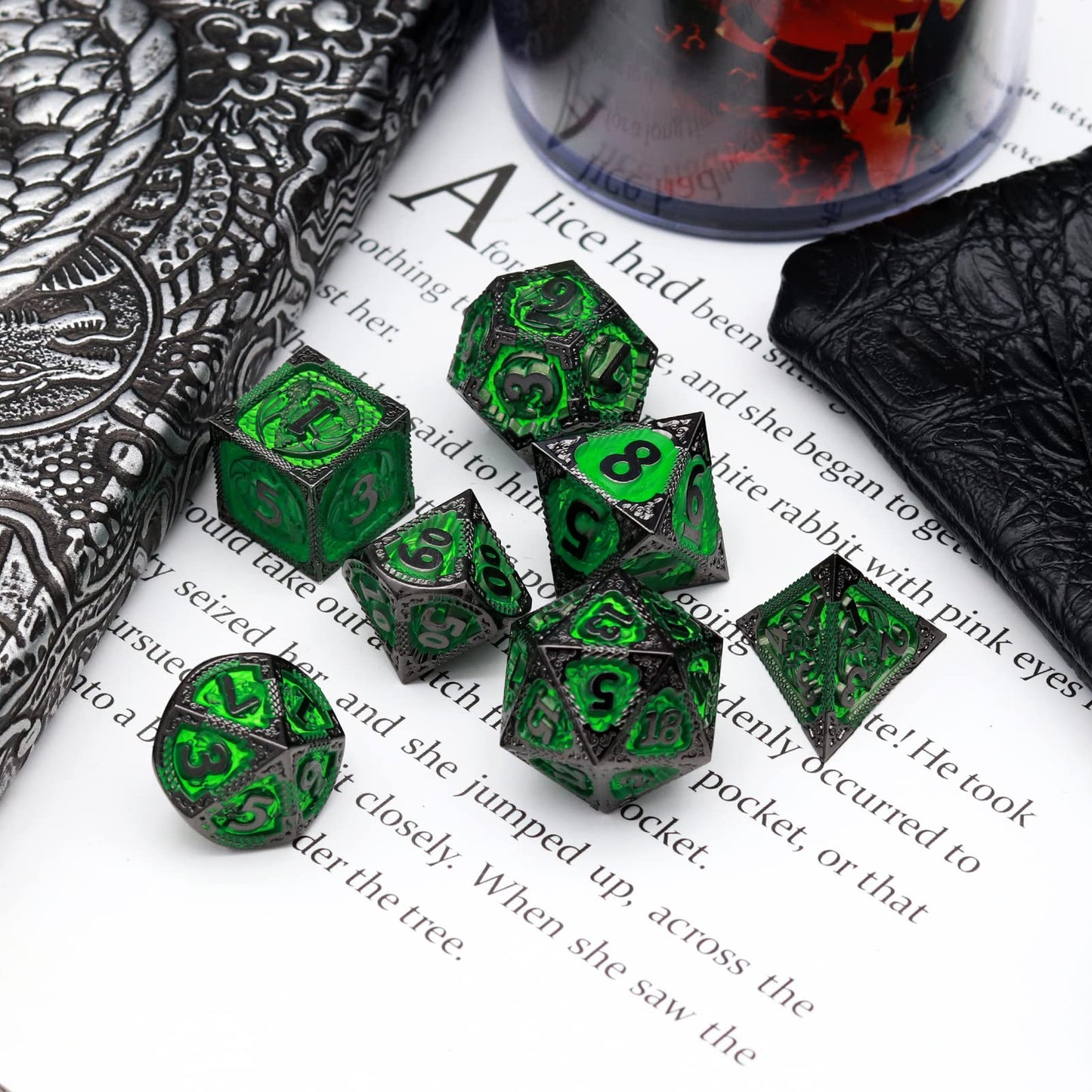 Haxtec Metal DND Dice Set, 7 Pcs Dragon Pattern Polyhedral Dice for RPG