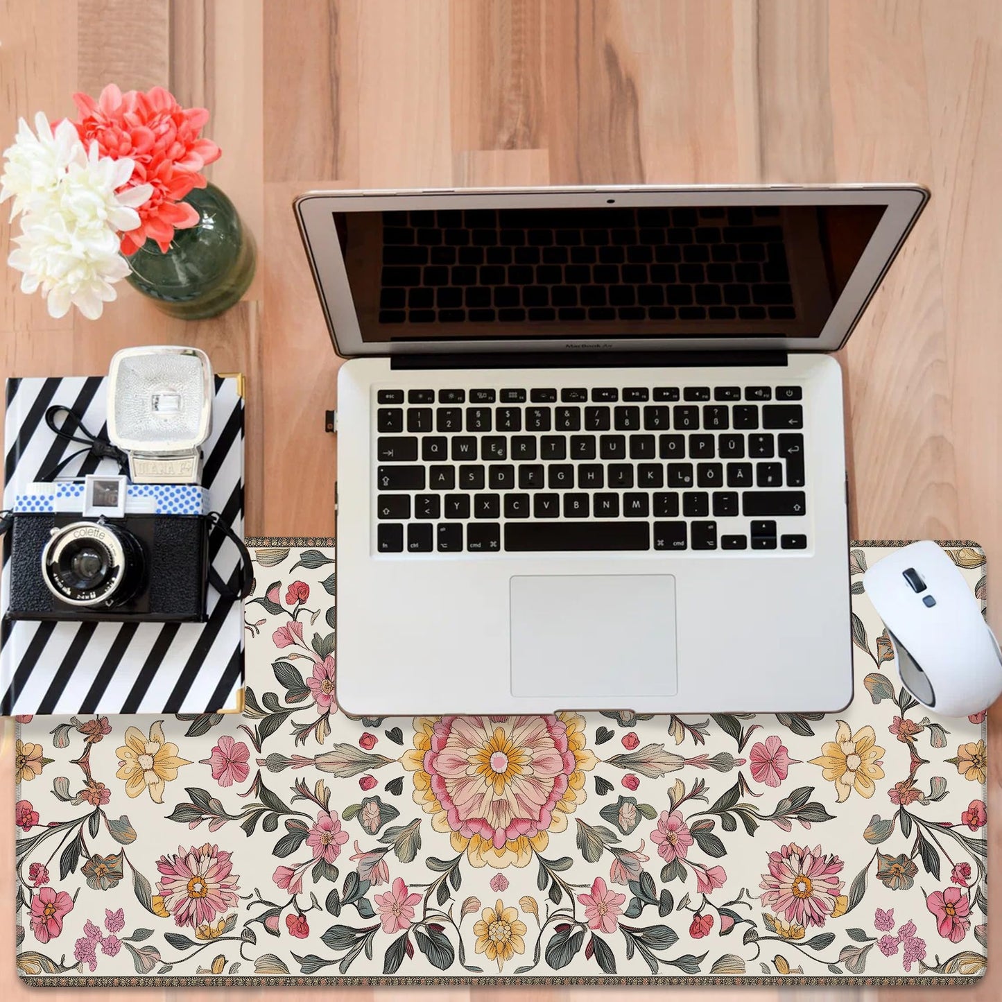 NITAHHHY Elegant Carpet Gaming Mouse Pad 3mm Thick Stitched Edge Waterproof Non-Slip Large Computer Keyboard Mouse Mat,Suitable for Office Entertainment Decorative Desk Pad 35.4 x 15.7 Inches